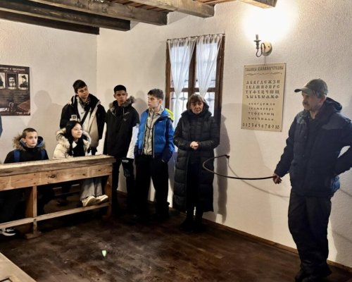 Разложката ПГ Никола Стойчев отбеляза Деня на образованието в Килийното училище