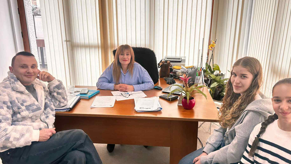Приемат заявки и творби за Национален ученически празник-За хляба наш