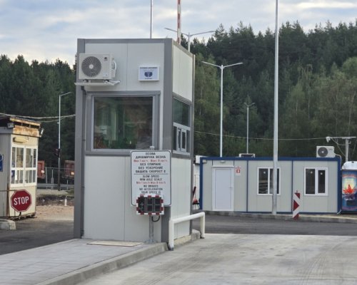 Без опашки от тежкотоварни автомобили на ГКПП Станке Лисичково