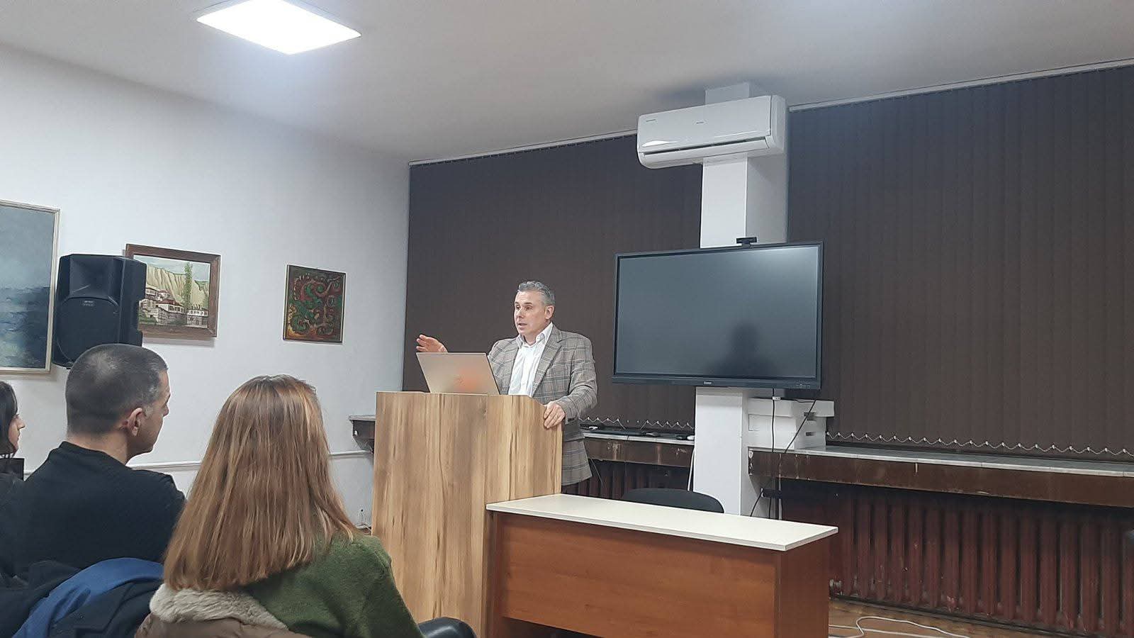 Михаил Гърков в Благоевград: Как Библията промени живота ми на 180 градуса Михаил Гърков в Благоевград: Как Библията промени живота ми на 180 градуса