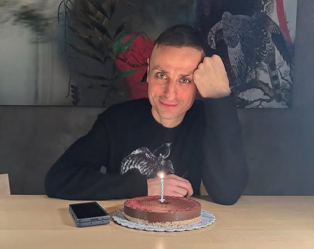 Елегантност, талант и характер: Димитър Бербатов на 45