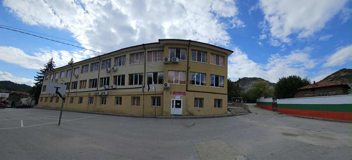 Школото в село Долно Осеново спечели нов проект за превенция на тормоза и насилието в училище
