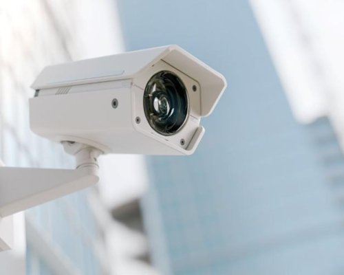 Записи от втори салон за епилация в Бургас изтекоха в порносайтове