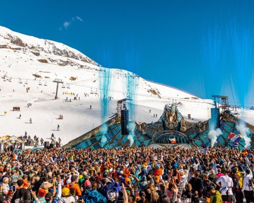 HUGEL с  Bella Ciao  и  I Adore You  оглавява EXE Winter Festival в Банско
