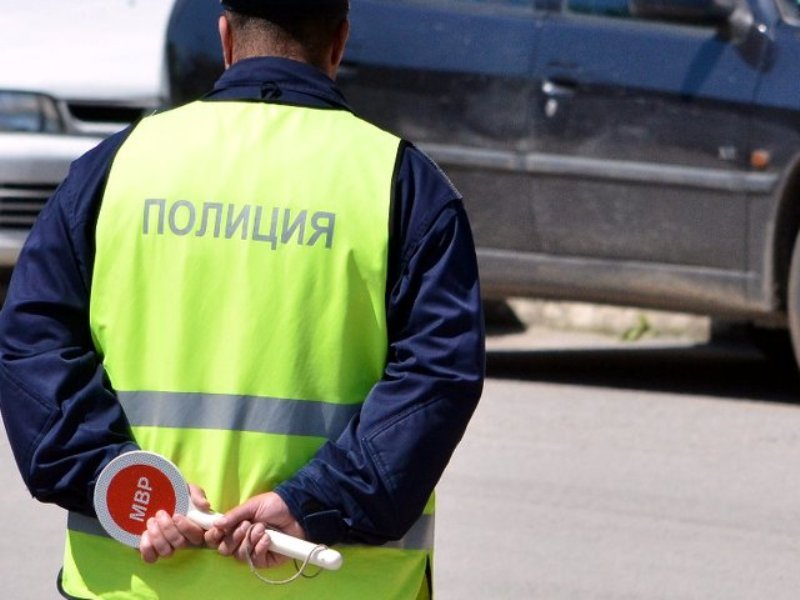 Пиян и дрогиран шофьор блъсна пешеходец и избяга Пиян и дрогиран шофьор блъсна пешеходец и избяга