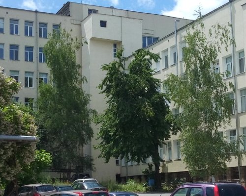 Болницата в Кюстендил направи нова стъпка към лечението на камъни в бъбреците