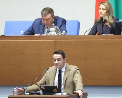 Божанков обвини Възраждане в лъжа за еврото
