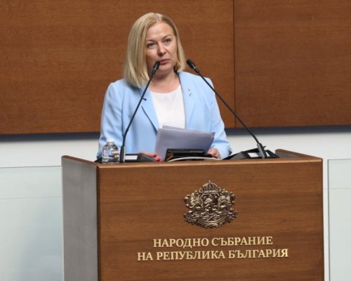 ПП-ДБ искат Йотова да наложи вето върху промените в Изборния кодекс