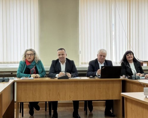 Държавният план-прием за учебната 2026/2027 г. бе съгласуван от Комисията по заетост към Областния съвет за развитие-Благоевград