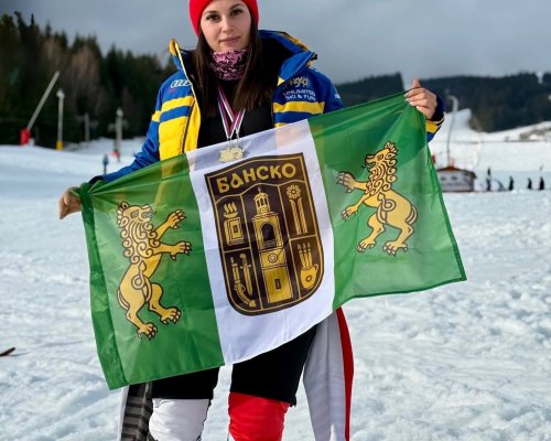Стела Янчовичина от Банско отново на върха в световния ски елит!