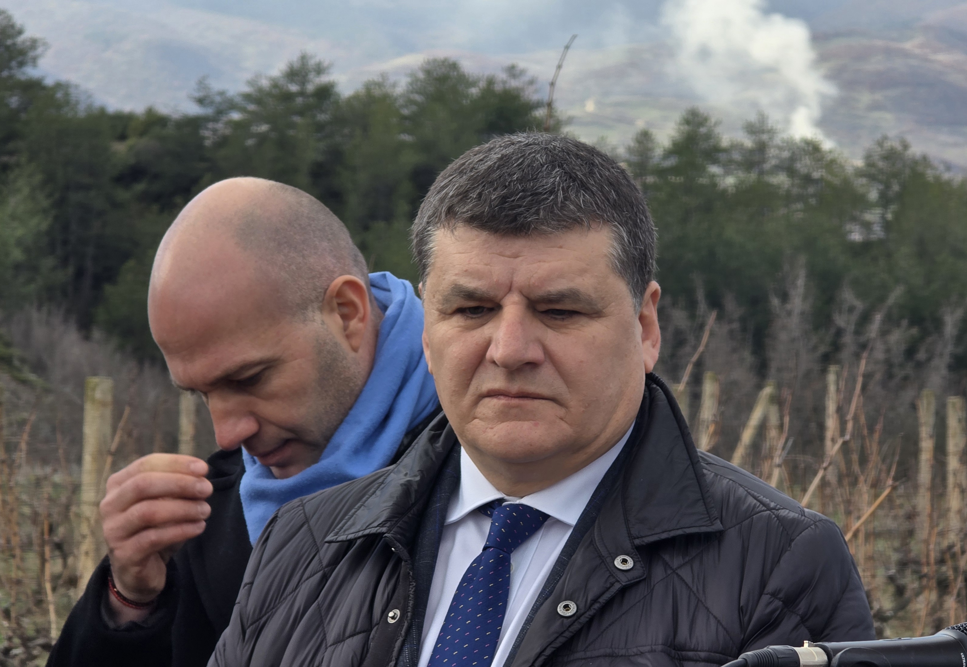 Боговете на виното слязоха в Илинденци за ритуала Зарязване на лозята
