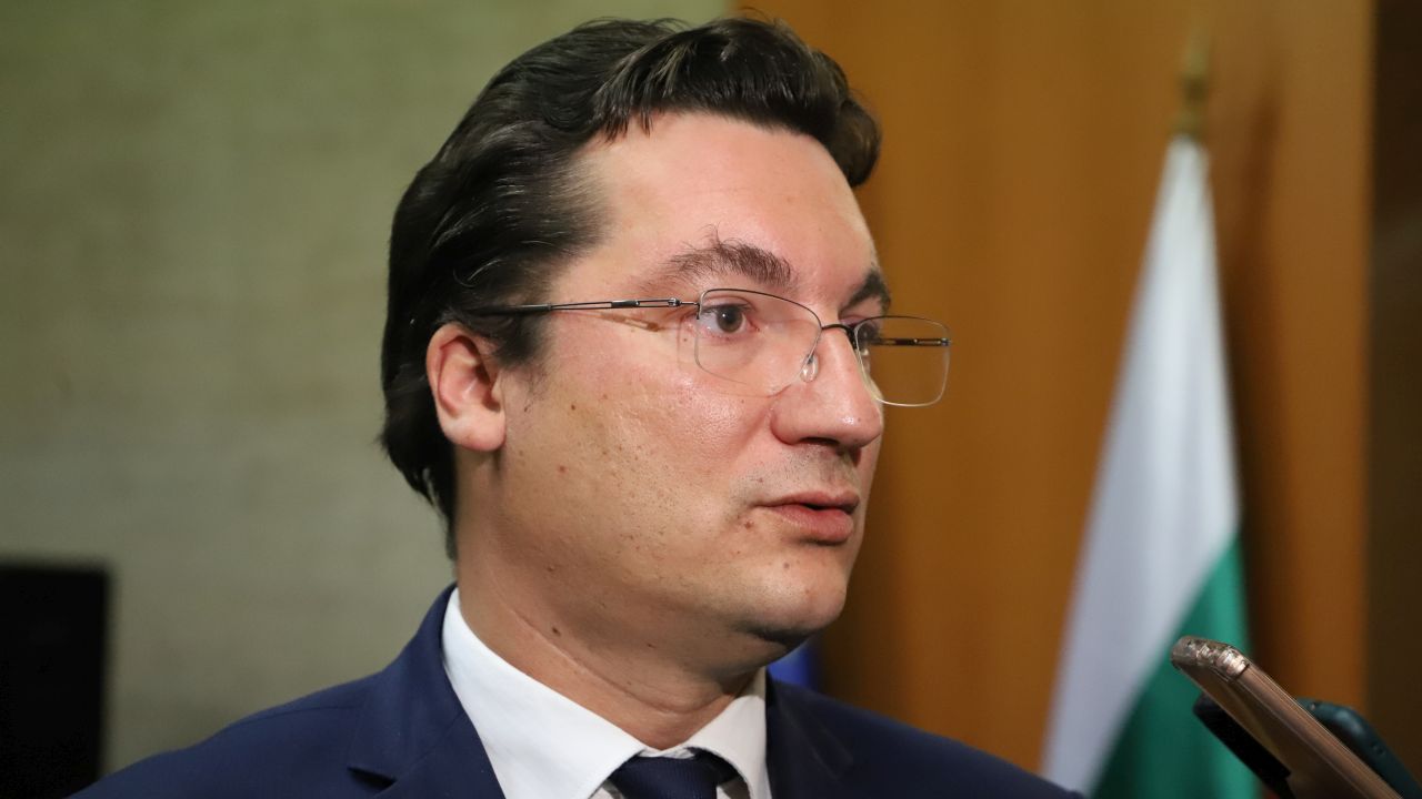 Зарков: Това е победа над апатията и над чувството за примирение, предстои ни много работа Зарков: Това е победа над апатията и над чувството за примирение, предстои ни много работа