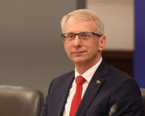 Денков : Радев е сериозен политически конкурент