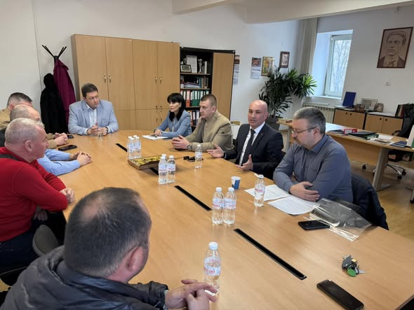 Решават проблема с тока в Подгорието