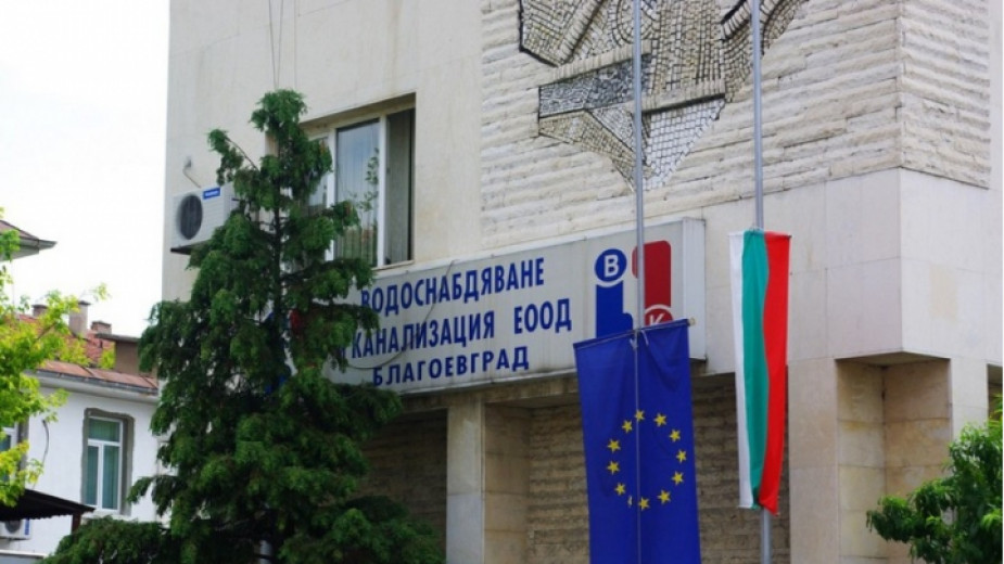 Улици в квартал Ораново в Симитли с нарушено водоподаване Улици в квартал Ораново в Симитли с нарушено водоподаване