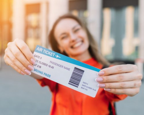 Подарък без кутия: Българите заменят цветята и вечерите за Св. Валентин с бордна карта