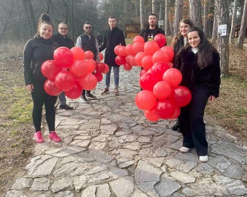 Лесопарк Хисарлъка в Кюстендил се превърна в истинска сцена на любовта на 14 февруари