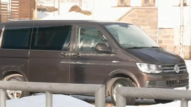 Нови подробности около Петрохан: Имало е черен бус, паркиран в близост до хижата