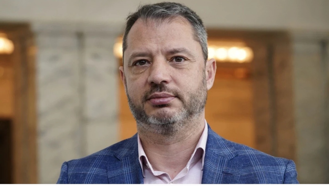 Делян Добрев: Не съм напускал и няма да напускам ГЕРБ Делян Добрев: Не съм напускал и няма да напускам ГЕРБ