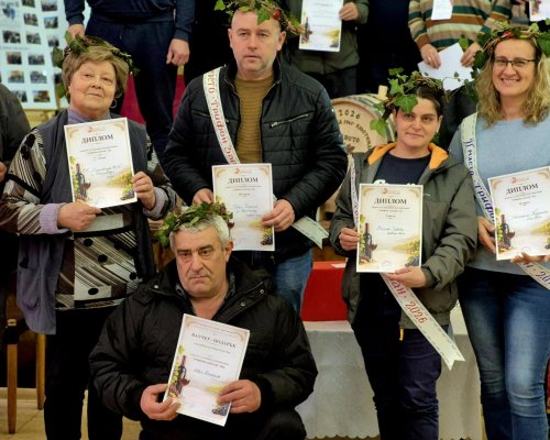 Жена спечели най-мащабния конкурс за домашно вино Трифон Зарезан в Кюстендил