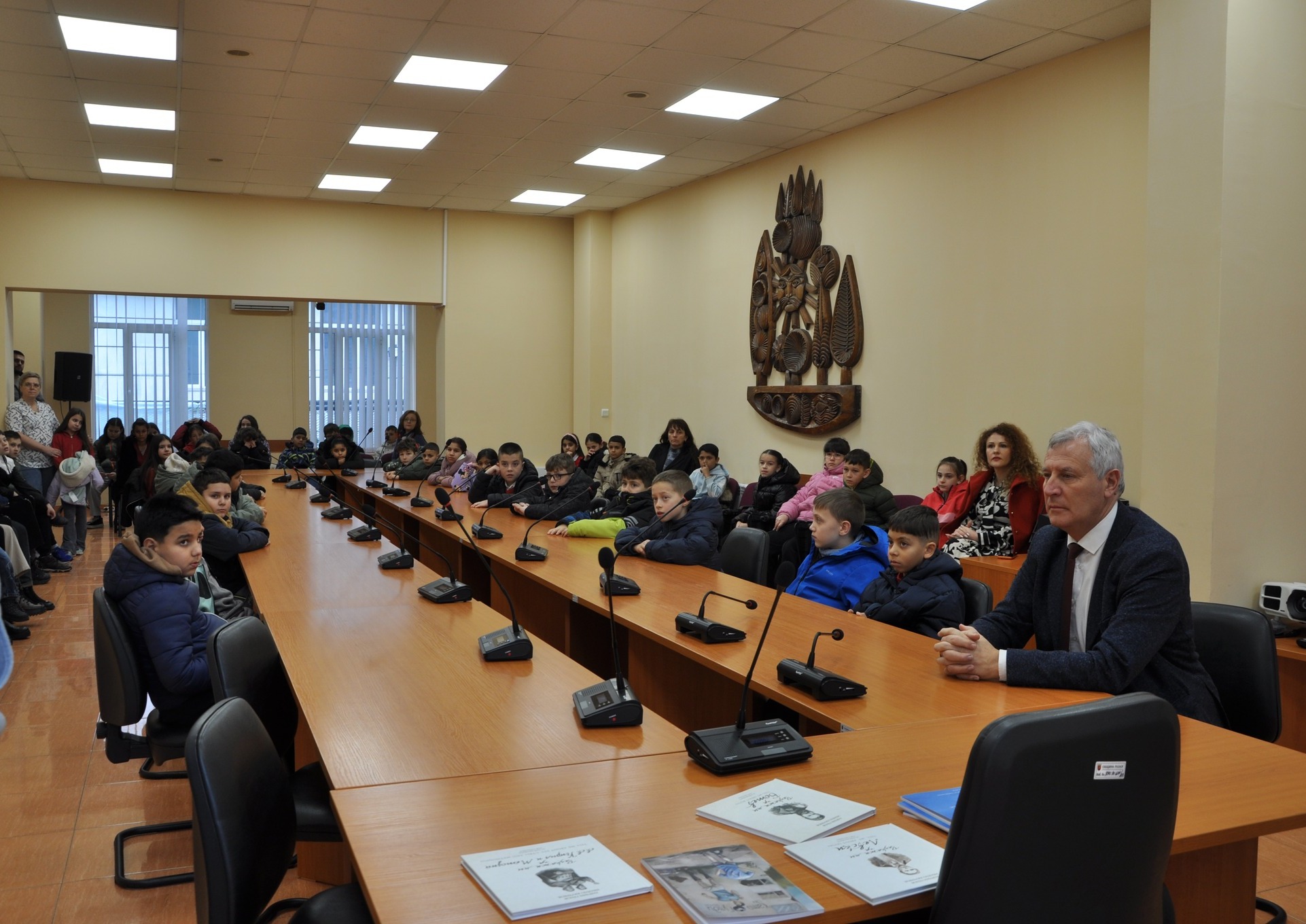 В Разлог представиха книгата-Левски и корените на свободата