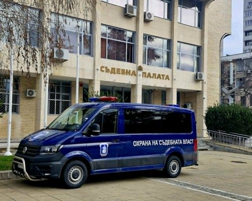Окръжен съд-Благоевград остави в ареста 34-годишен мъж, обвинен за производство и разпространение на наркотици