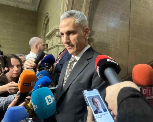 Гюров: Служебният кабинет ще предприеме действия по смяната на главния прокурор