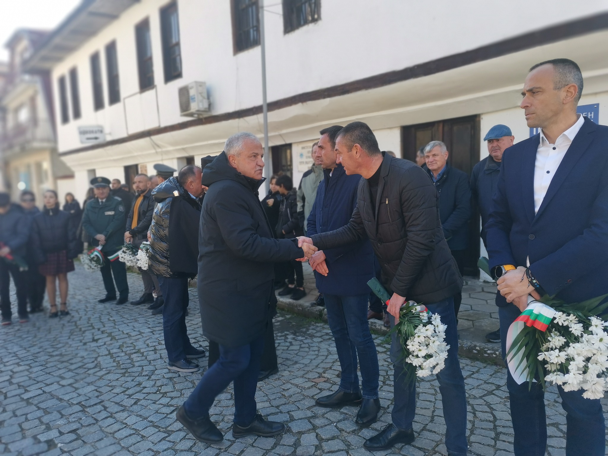 Гоце Делчев се преклони пред Апостола на свободата-Васил Левски