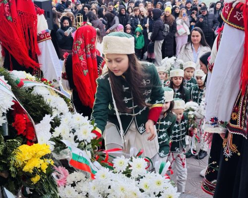 Поклон, Апостоле: 153 години от гибелта на Васил Левски отбелязаха в Сандански