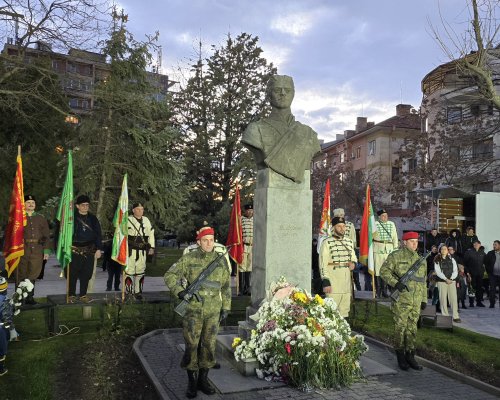 С шествие и военни почести Благоевград отбеляза 153 години от гибелта на Апостола на свободата Васил Левски