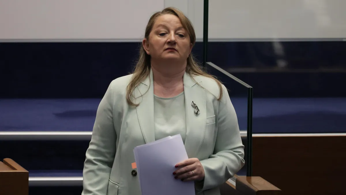 Деница Сачева: Фалстарт за служебното правителство с вицепремиер за честни избори Деница Сачева: Фалстарт за служебното правителство с вицепремиер за честни избори