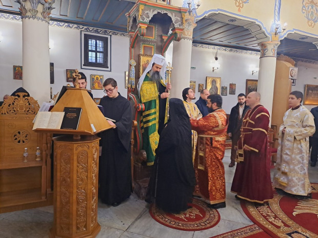 Патриарх Даниил призова: С прошка да встъпим във Великия пост