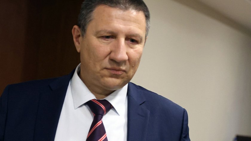 Студентите поискаха оставката на Сарафов Студентите поискаха оставката на Сарафов