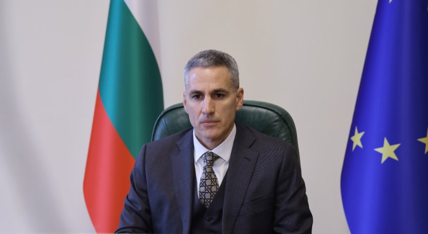 Гюров затвърди подкрепата на България към Украйна и поиска гаранции за сигурност Гюров затвърди подкрепата на България към Украйна и поиска гаранции за сигурност