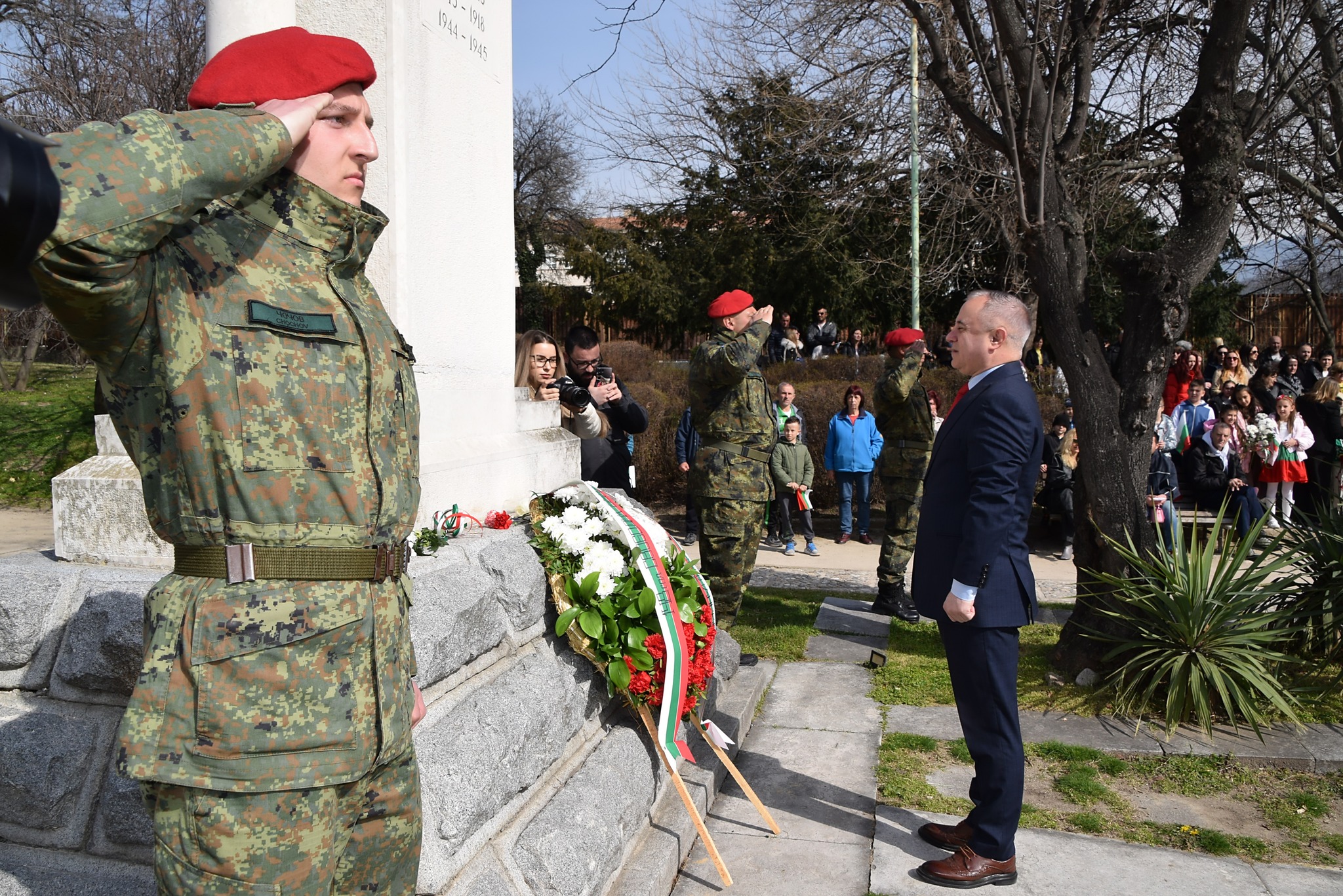 Почит към героите в Сандански
