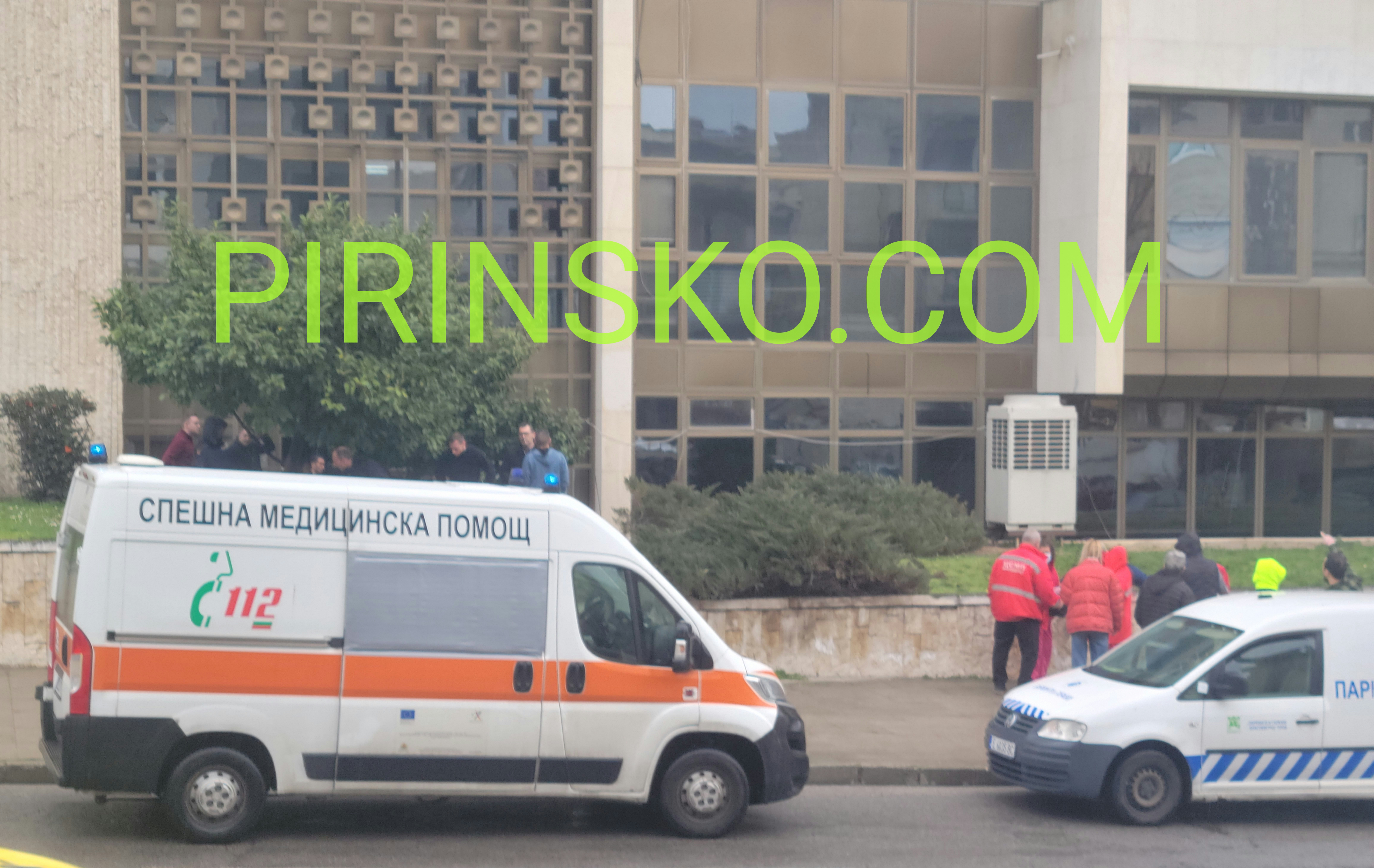 Трагедия в Благоевград: Мъж загина след падане от сграда на Американския университет в Благоевград