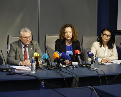 Кризисният щаб: България евакуира над 1000 души от ОАЕ, полетите от Дубай продължават