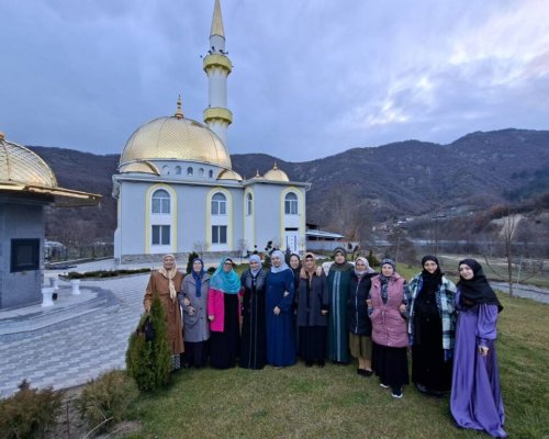 Фатима Йълдъс: От ифтара в историческата -Алтън джамия в Господинци до молитвата в Брезница-благодатта на споделения Рамазан