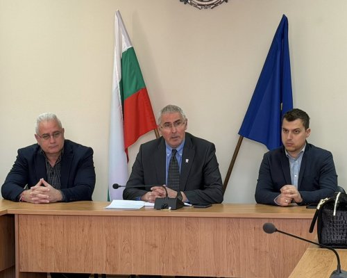 Областният управител Николай Куколев проведе работна среща във връзка с провеждането на изборите