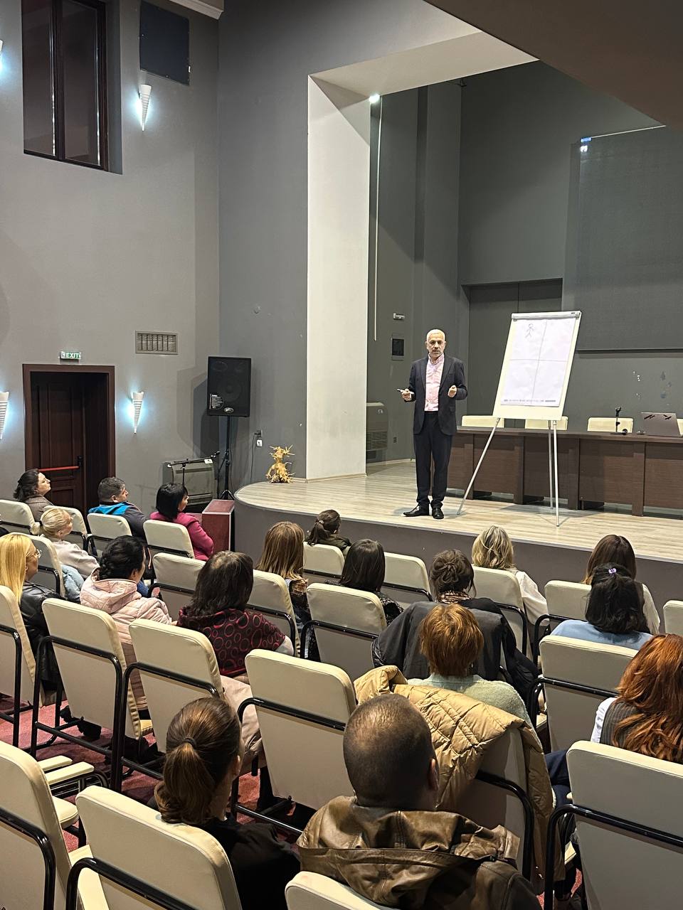 КАЛИН ТАУШАНОВ ПРЕДСТАВИ НАЦИОНАЛНА ПРЕВАНТИВНА ПРОГРАМА ЕДИН ГРАМ ЖИВОТ В БАНСКО КАЛИН ТАУШАНОВ ПРЕДСТАВИ НАЦИОНАЛНА ПРЕВАНТИВНА ПРОГРАМА ЕДИН ГРАМ ЖИВОТ В БАНСКО