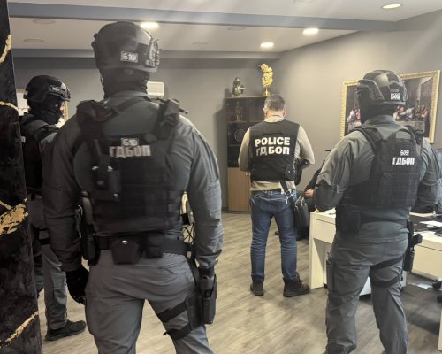 Удар срещу лихварска мафия: ГДБОП арестува 18 души за рекет и насилие над длъжници