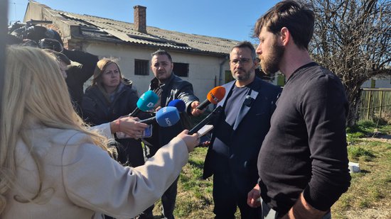Разкриха незаконен внос на животни от Румъния: Незаконна кланица и трупове на животни край Ихтиман