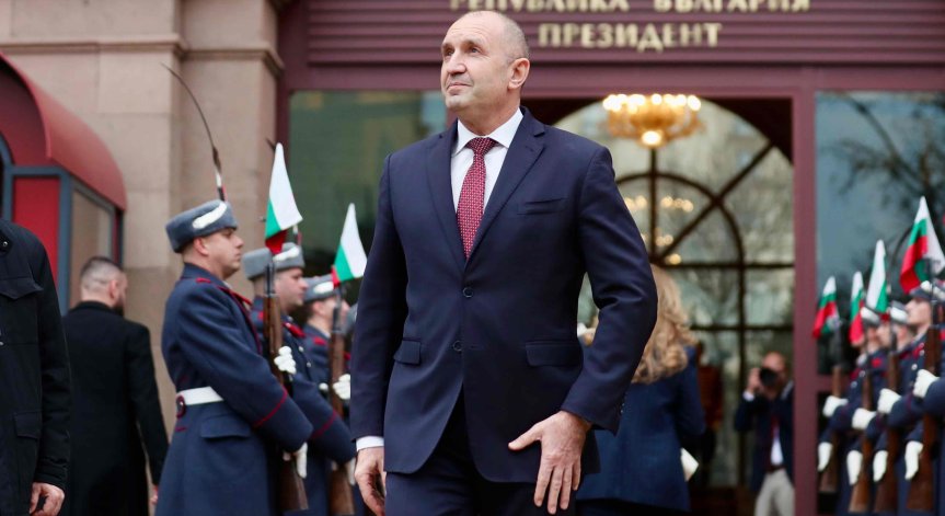Сова харис: Радев печели изборите с 31, шест партии влизат в НС