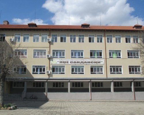 Възпитаници на ПМГ Яне Сандански сред най-добрите млади биолози в България
