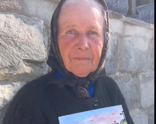Баба Зоя от с. Кърналово дарява всички приходи от стихосбирката си за параклиси в Рупите