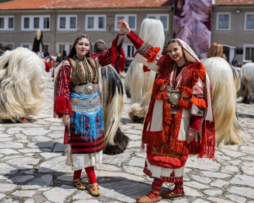 На Великден всички пътища водят към разложкото село  Елешница