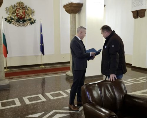 Премиерът Андрей Гюров получи сигнали от БОЕЦ за нередности при избора на европейски прокурор