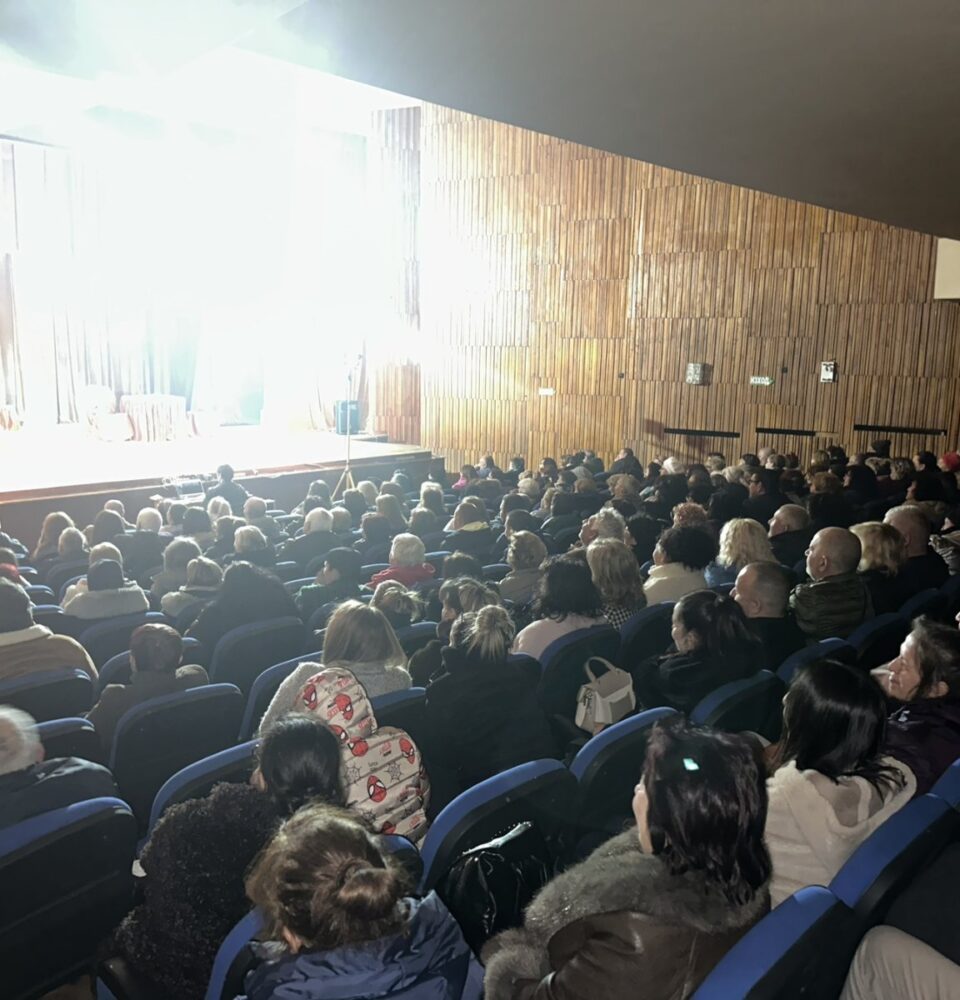 Театрална магия в Кочериново Театрална магия в Кочериново
