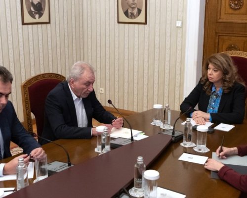 Йотова обсъди с КЗК мерки срещу икономическите ефекти от конфликта в Близкия изток