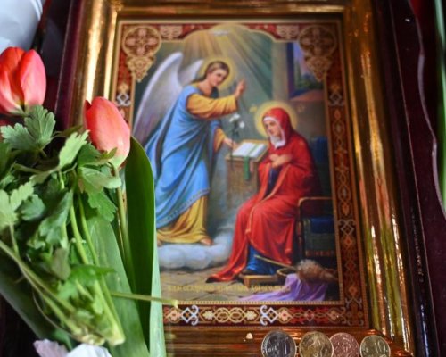 Благовещение събра жители на Симитли в храма за празнична служба